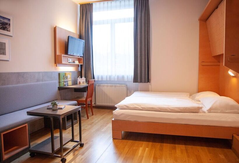 غرفة عائلية, Jufa Hotel Kaprun