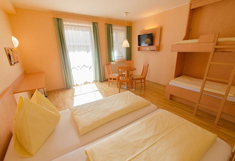 غرفة عائلية, Jufa Hotel Kaprun