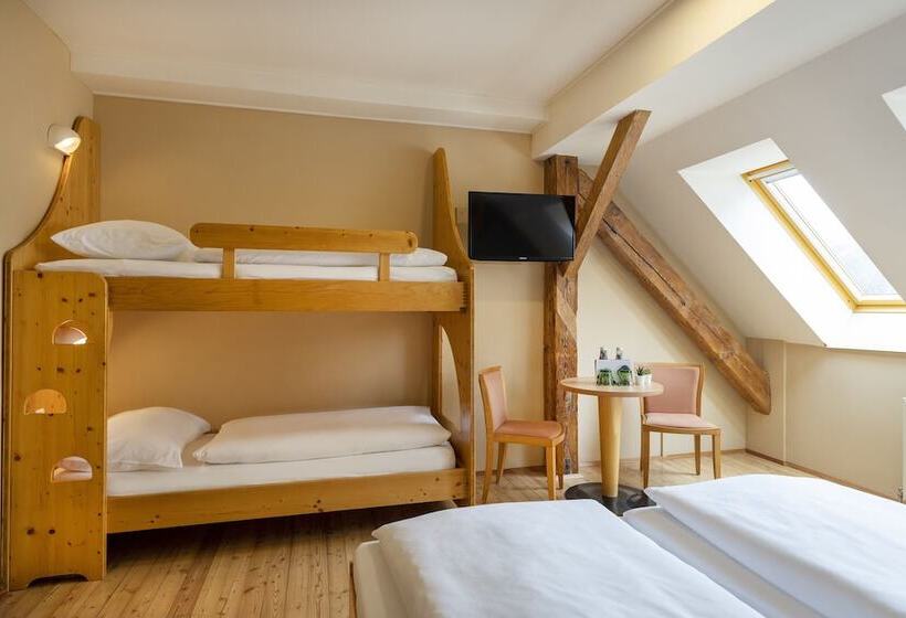 غرفة قياسية رباعية, Jufa Hotel Judenburg