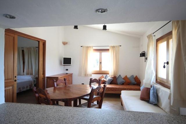 شقة غرفتين مطلة على البحر, Residenza Capriccioli