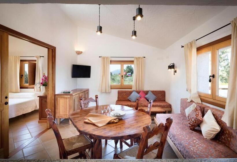 شقة غرفتين مطلة على البحر, Residenza Capriccioli