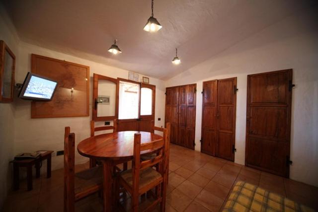 آپارتمان خانواده 1 خوابه, Residenza Capriccioli