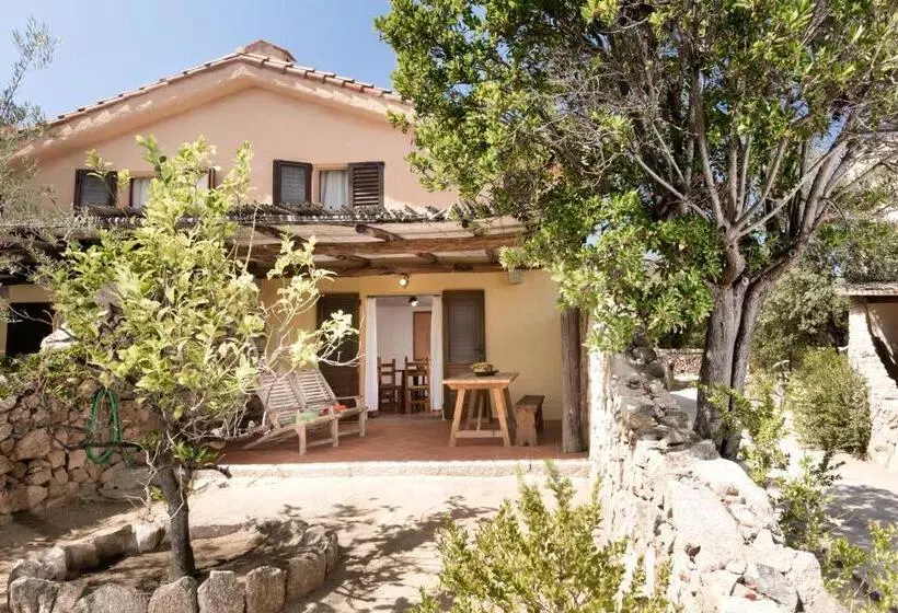 آپارتمان 1 خوابه با چشم‌انداز دریا, Residenza Capriccioli