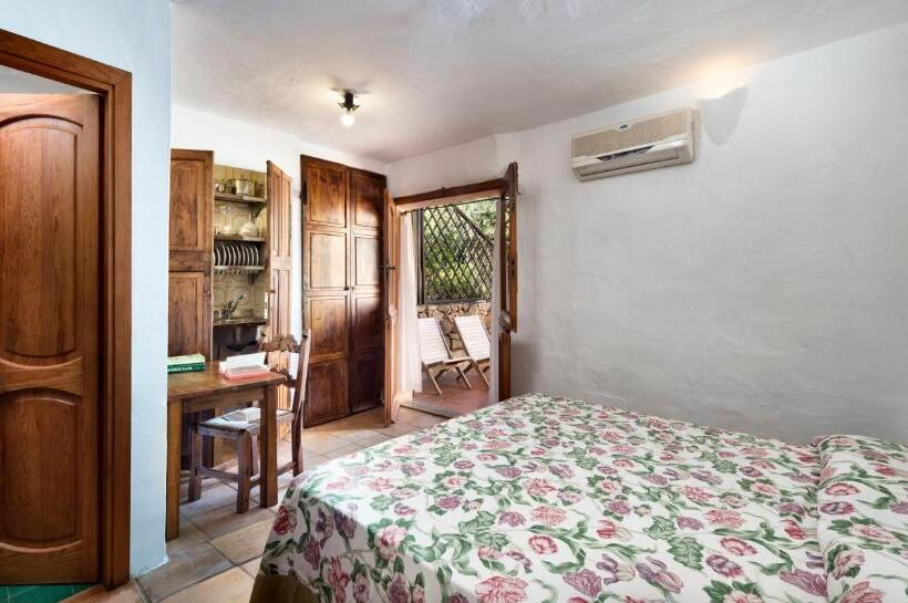 شقة غرفتين مطلة على البحر, Residenza Capriccioli