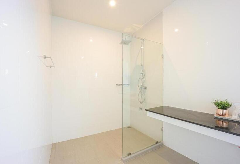 اتاق لوکس, Akard Private Villas Sattahip