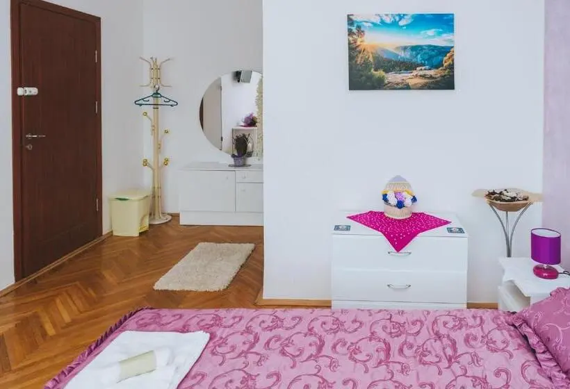 スタンダードルーム, Casa Vinco Vici