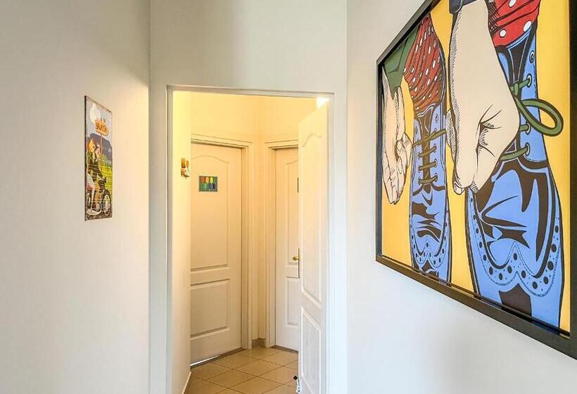 غرفة ديلوكس مزودة بشرفة, Villa 21 Boutique Rooms