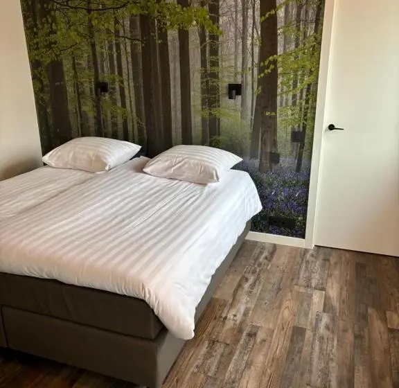 デラックススタジオ, B&b Sint Mariaburg