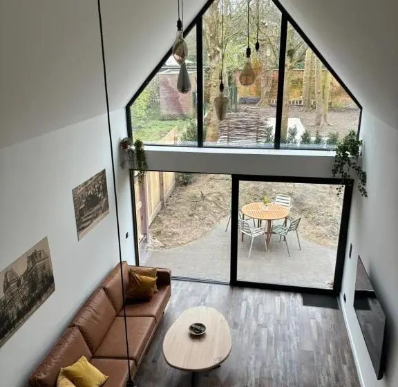 デラックススタジオ, B&b Sint Mariaburg