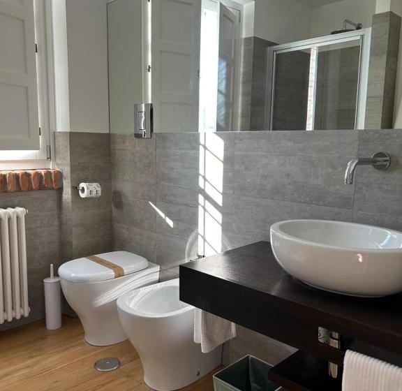 수피리어 룸, Casale Appia