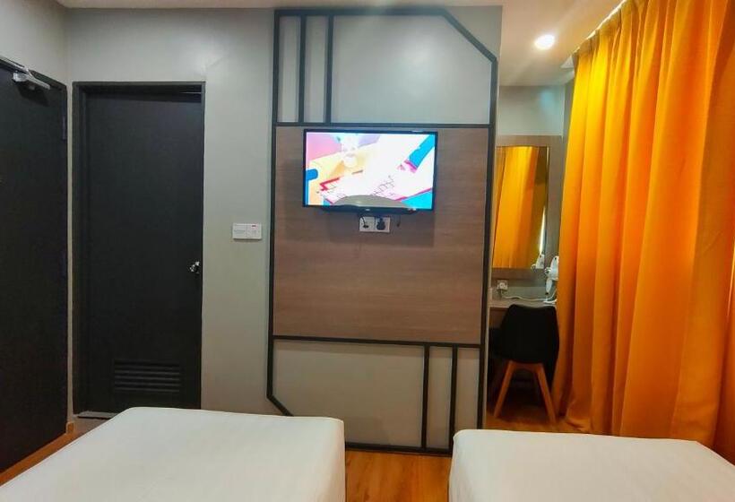 غرفة قياسية, Uptown