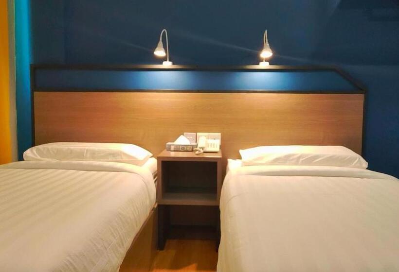 غرفة قياسية, Uptown