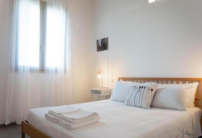 חדר סטנדרט נוף לגינה, La Silvana B&b