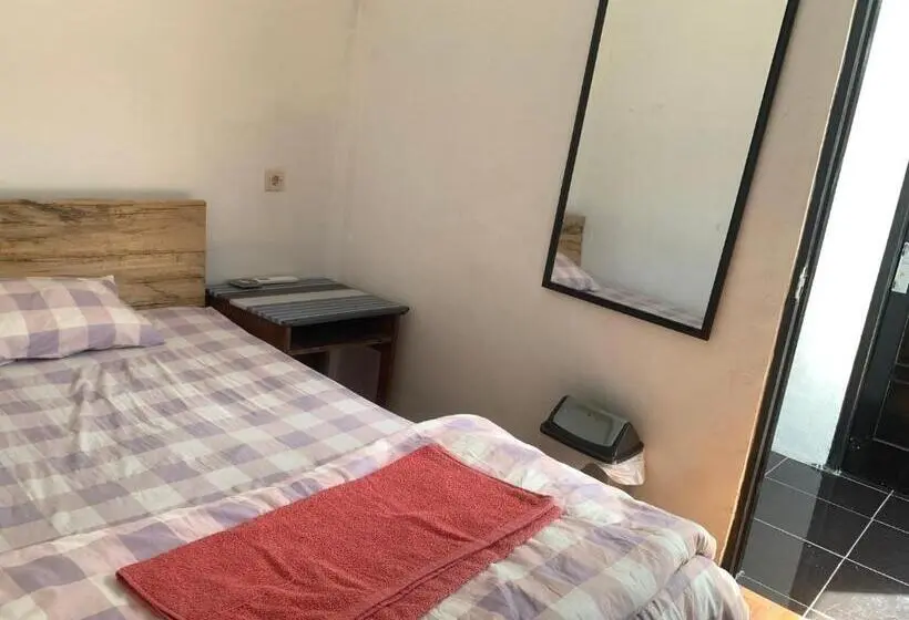 اتاق استاندارد, Asoka Guest House