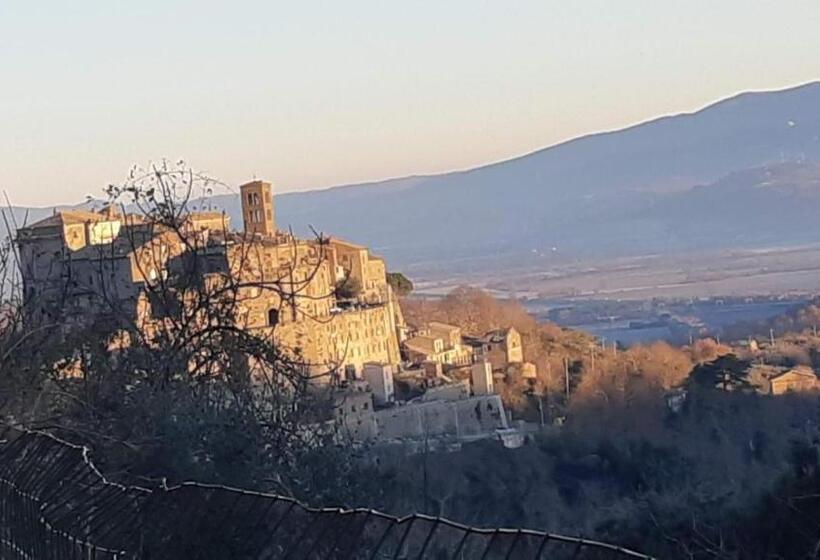 סוויטה משפחתית, La Casa Di Augusto