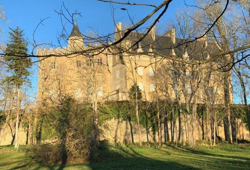 جناح عائلي, Nature Cathare