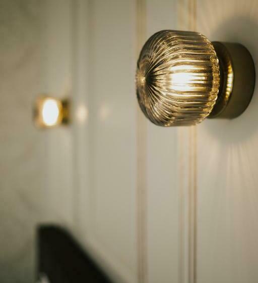 חדר דלוקס, In De Brouwerij