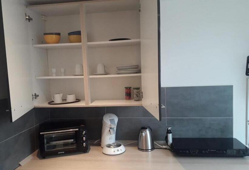 스탠다드 룸, Waldhorn