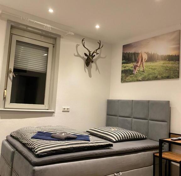 스탠다드 트리플 룸, Waldhorn