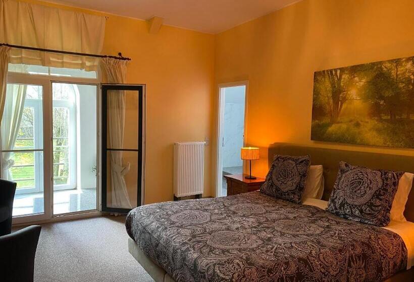 스탠다드 룸 가든 전망, Château Les Tourelles