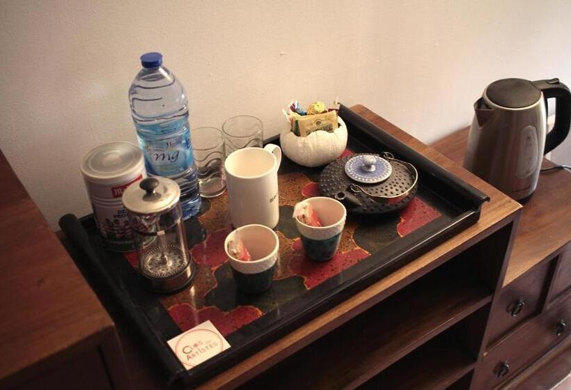 Номер Стандарт, Le Clos Des Artistes Chambres D Hôtes