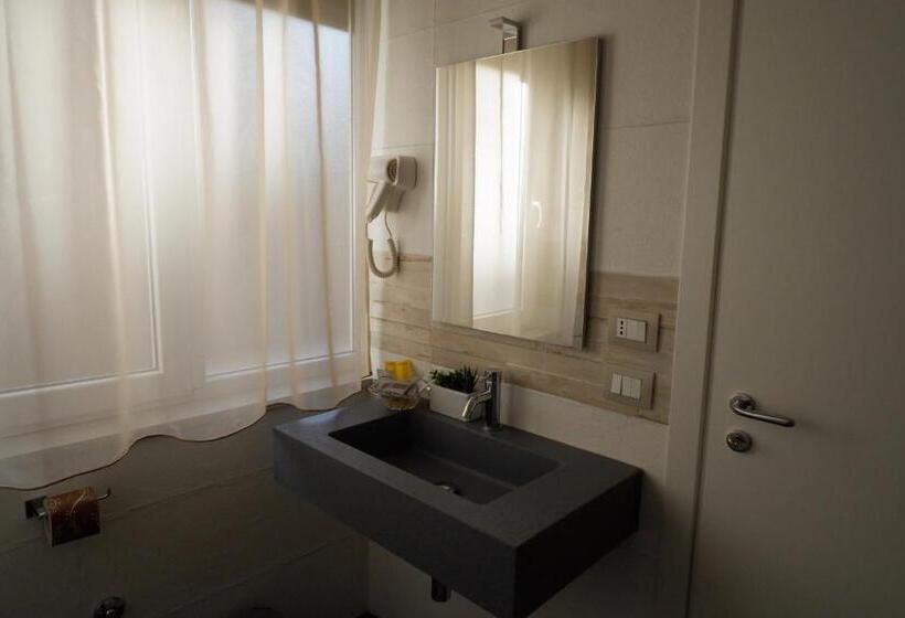 اتاق استاندارد با بالکن, B&b Leus Appartment