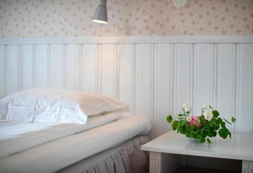 غرفة قياسية, äppelgårdens Golfklubb