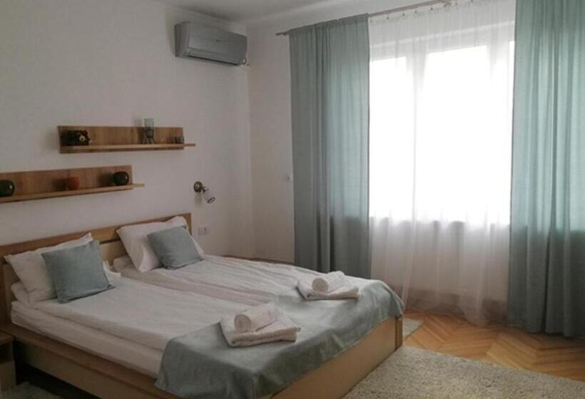 标准间, Check In Kaya