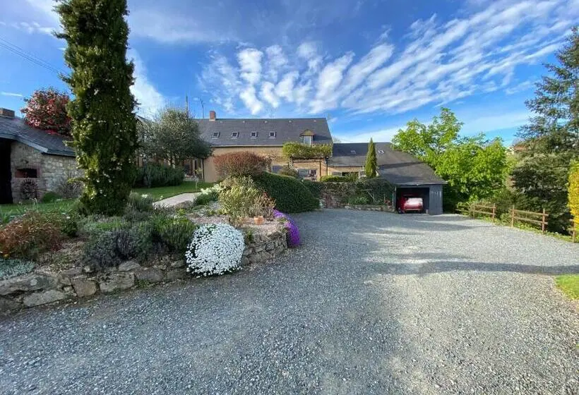 デラックスルーム, La Chambre D Hotes De Marie Indépendante Et Sa Terrasse Avec Vue Panoramique Proche Alpes Mancelles