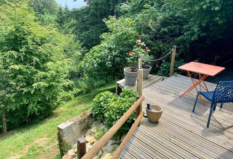 غرفة ديلوكس, La Chambre D Hotes De Marie Indépendante Et Sa Terrasse Avec Vue Panoramique Proche Alpes Mancelles