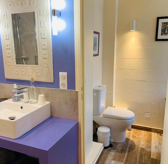 غرفة ديلوكس, Aux Couleurs De Commarin Chambres D Hôtes