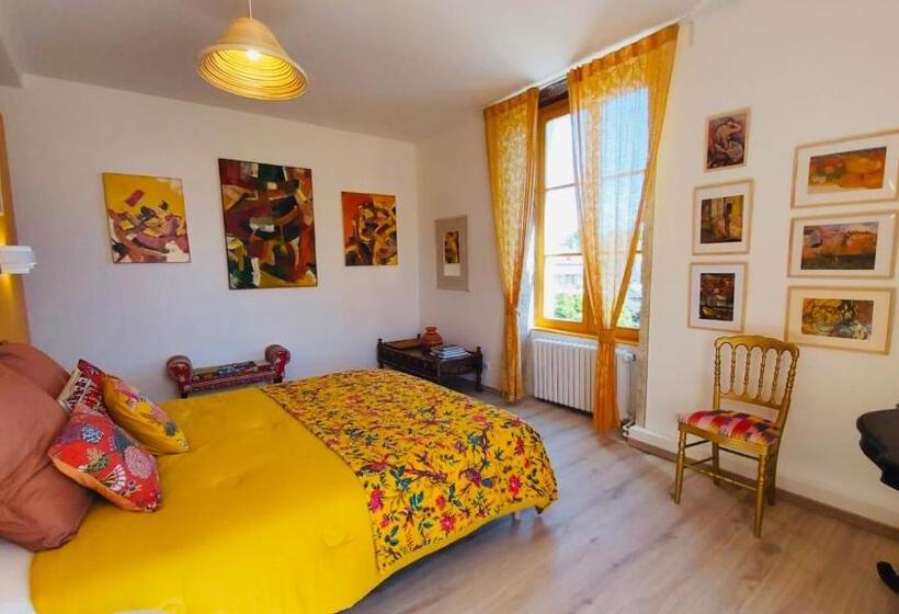 غرفة ديلوكس, Aux Couleurs De Commarin Chambres D Hôtes