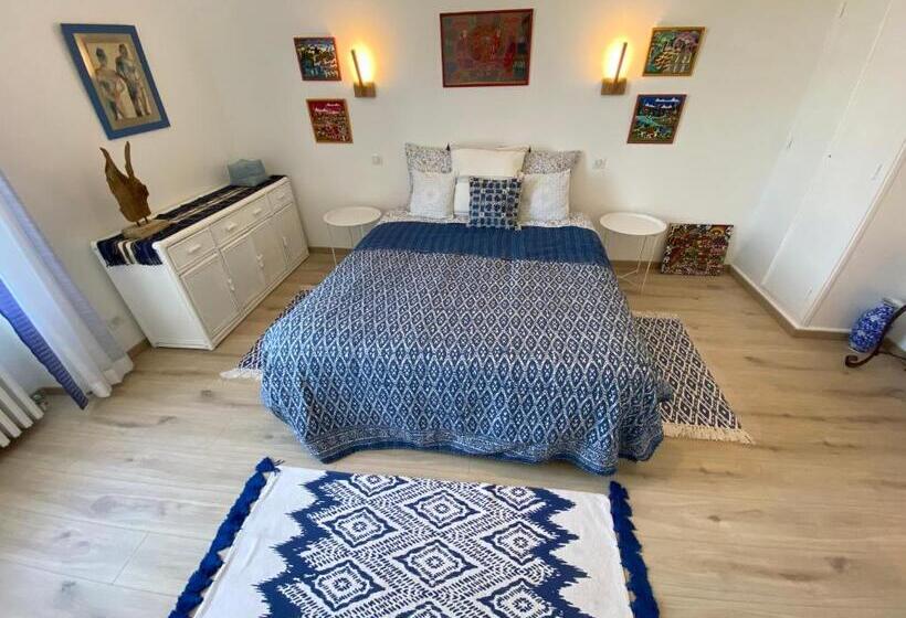 غرفة ديلوكس, Aux Couleurs De Commarin Chambres D Hôtes