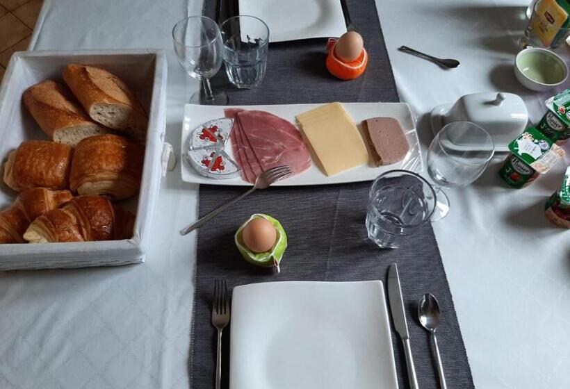 חדר סטנדרט עם מיטת קינג, Villa Guillaumette B&b