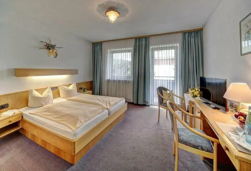 バルコニー付きスタンダードルーム, Ferienhotel Kollmerhof