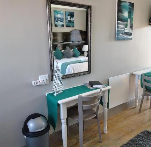 デラックスルーム, Deo Resta Guest Lodge