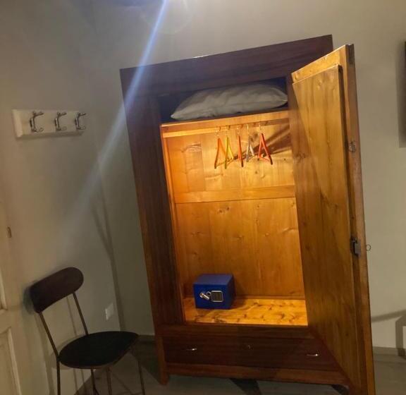 Номер Deluxe, El Tano