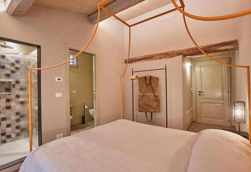 Номер Стандарт, El Tano