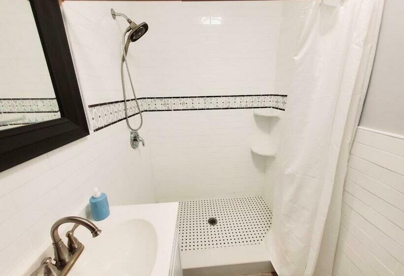 غرفة قياسية, La Casona Azul