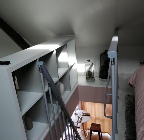 غرفة قياسية مزوَّدة بجاكوزي, Le Clos Du 51   Chambres D Hôtes