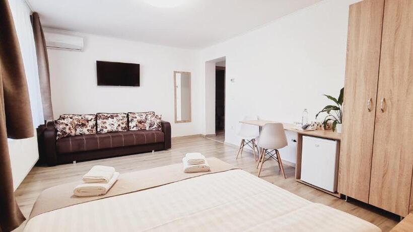 디럭스 룸, Lindenhaus