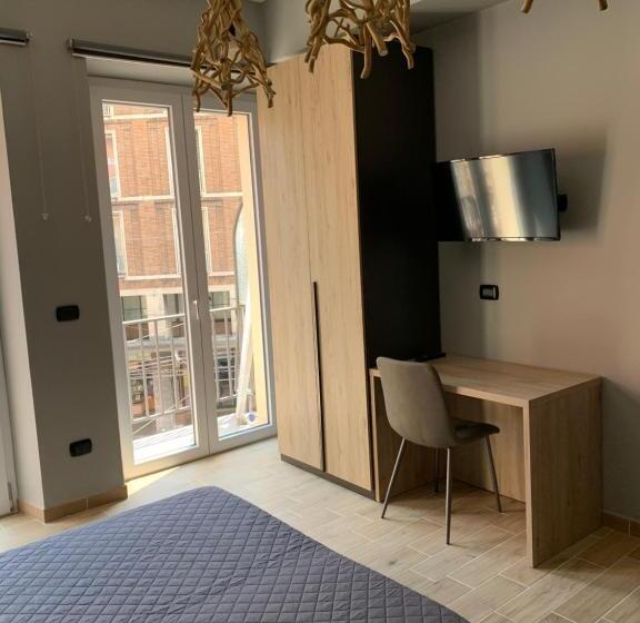 اتاق استاندارد چهار تخته, Marconi 2 Rooms