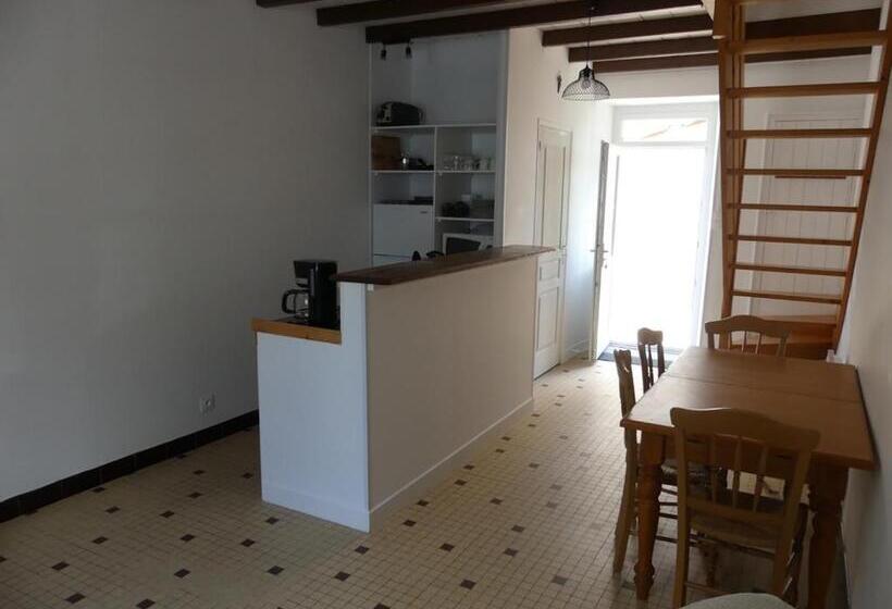 1间卧室的房子, Petit Gite Du Puy Lambert