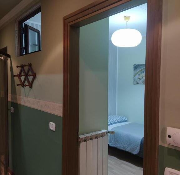 Номер Стандарт Индивидуальный Совместная Ванная, B&b L Oasi Del Vulture