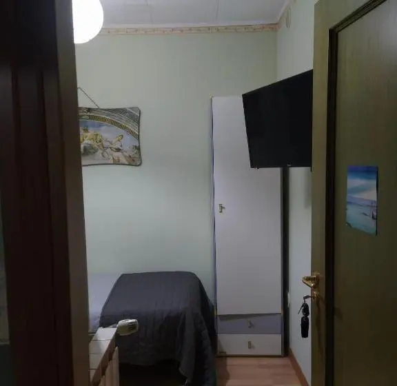バスルーム共有のシングルスタンダード, B&b L Oasi Del Vulture