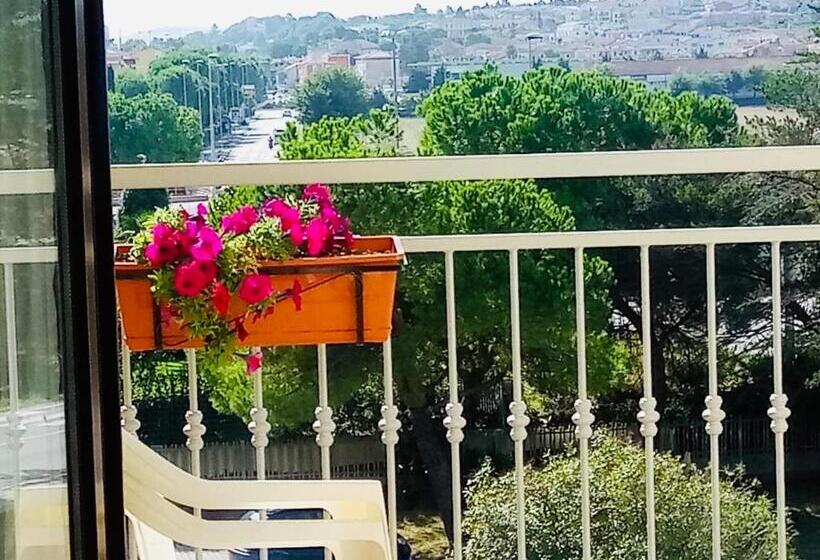 غرفة قياسية, B&b Sguardo Al Conero