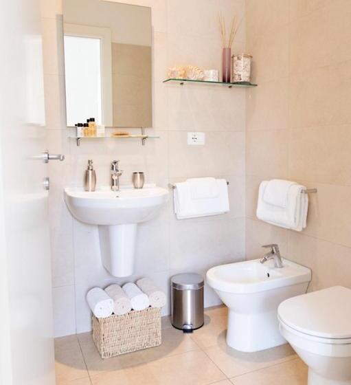 اتاق استاندارد سه نفره, B&b Villa Rosa