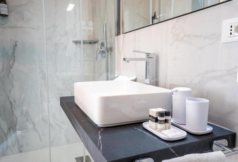 سوییت لوکس, B&b Villa Rosa