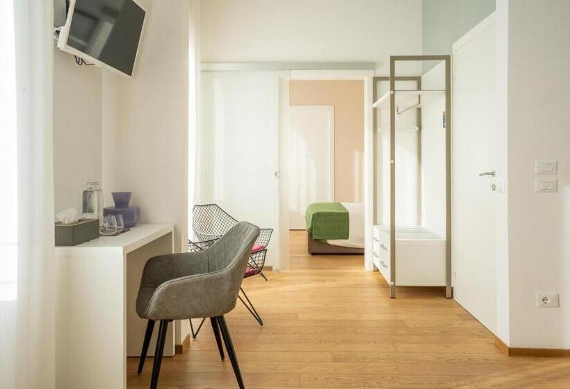 سوییت لوکس, B&b Villa Rosa