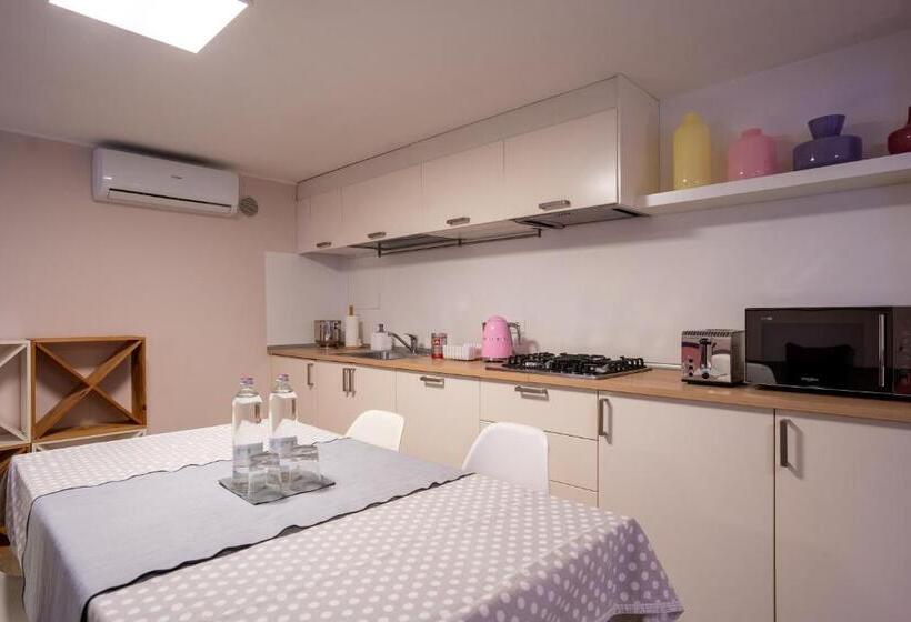 آپارتمان 1 خوابه همکف, B&b Villa Rosa